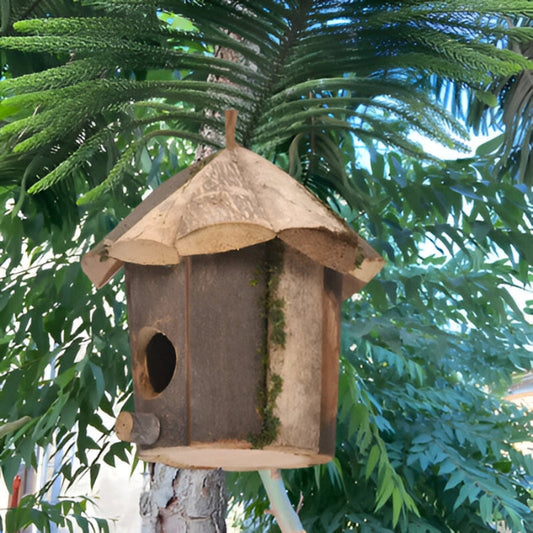 Hölzernes Vogelhaus – Mit Aufhängeband & Naturdeko Design