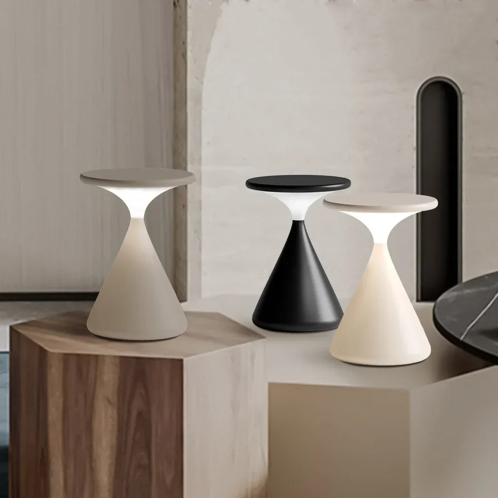 Aeron Hourglass | Kabellose Tischlampe mit LED Beleuchtung 1