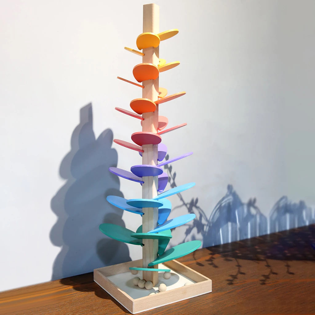 Regenbogen-Murmelturm Luca – Interaktives Motorikspielzeug ab 3 Jahren
