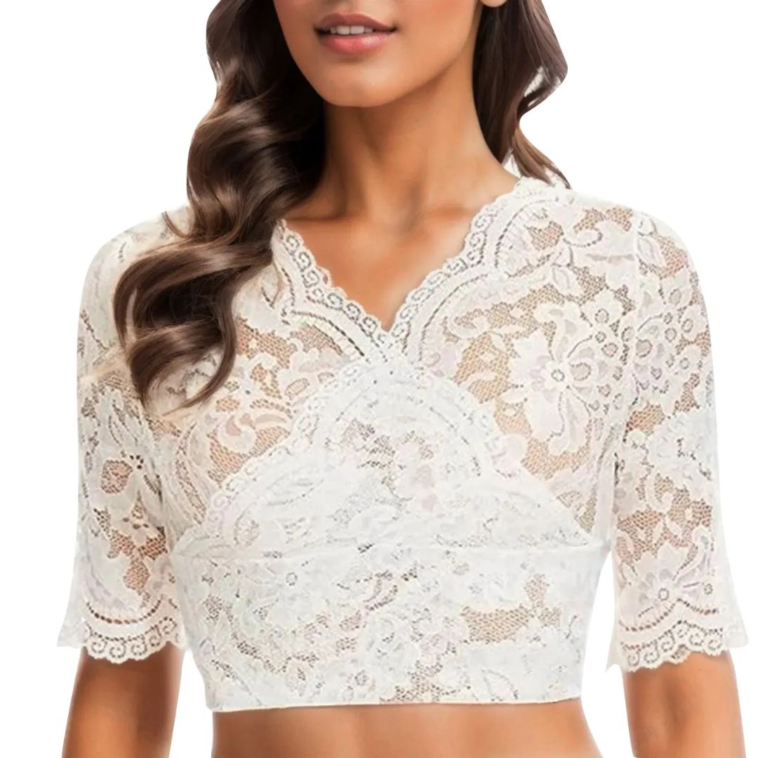 Dirndlbluse mit elegantem Ausschnitt – Bild 1