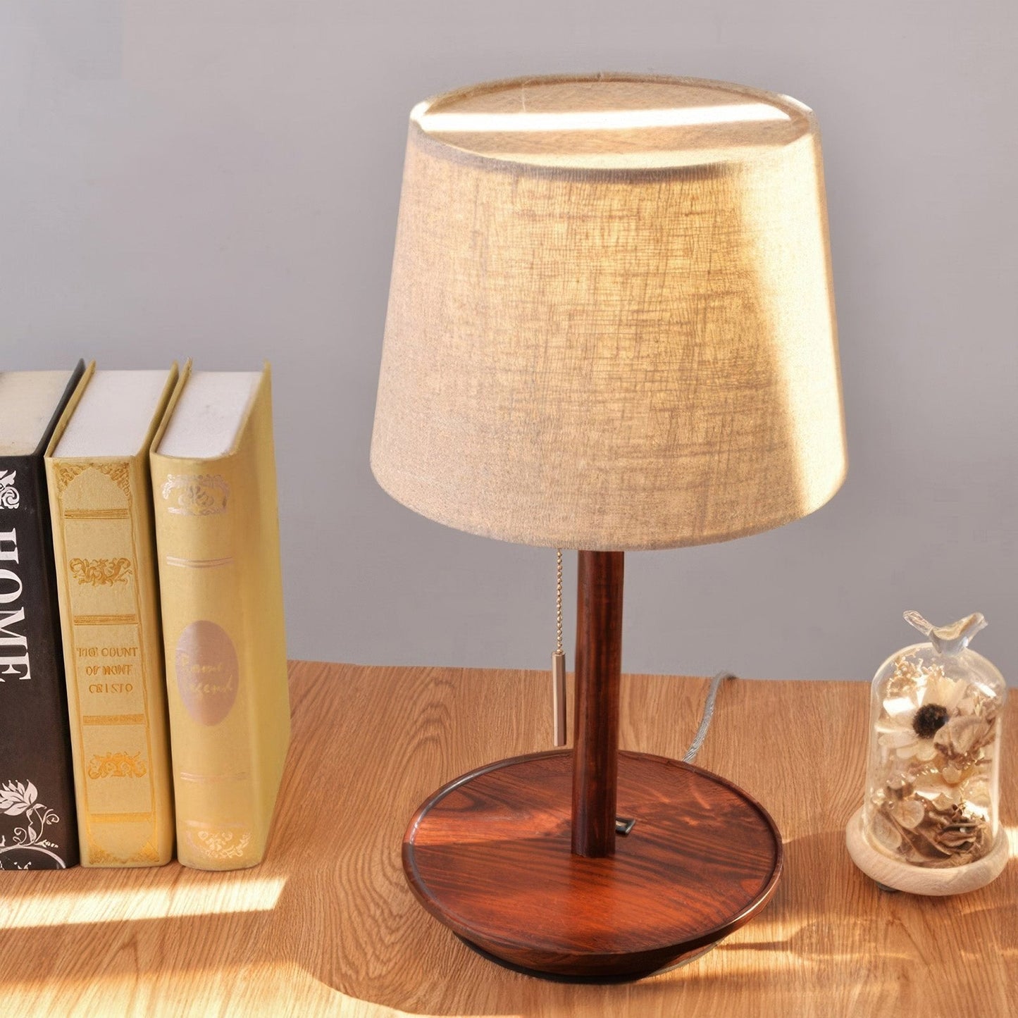 Walnussholz Tischlampe | Sanfte LED Tischleuchte für Wohnräume 4