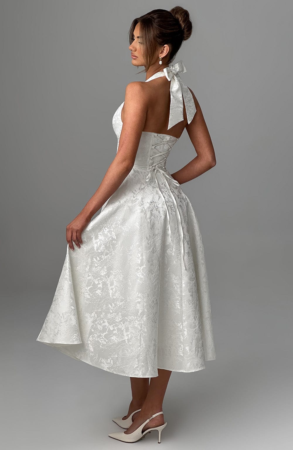 Neckholder Midikleid Damen Hochzeitsgast – Rückenfrei & Tailliert
