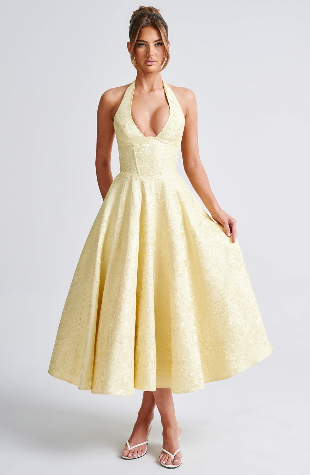 Neckholder Midikleid Damen Hochzeitsgast – Rückenfrei & Tailliert